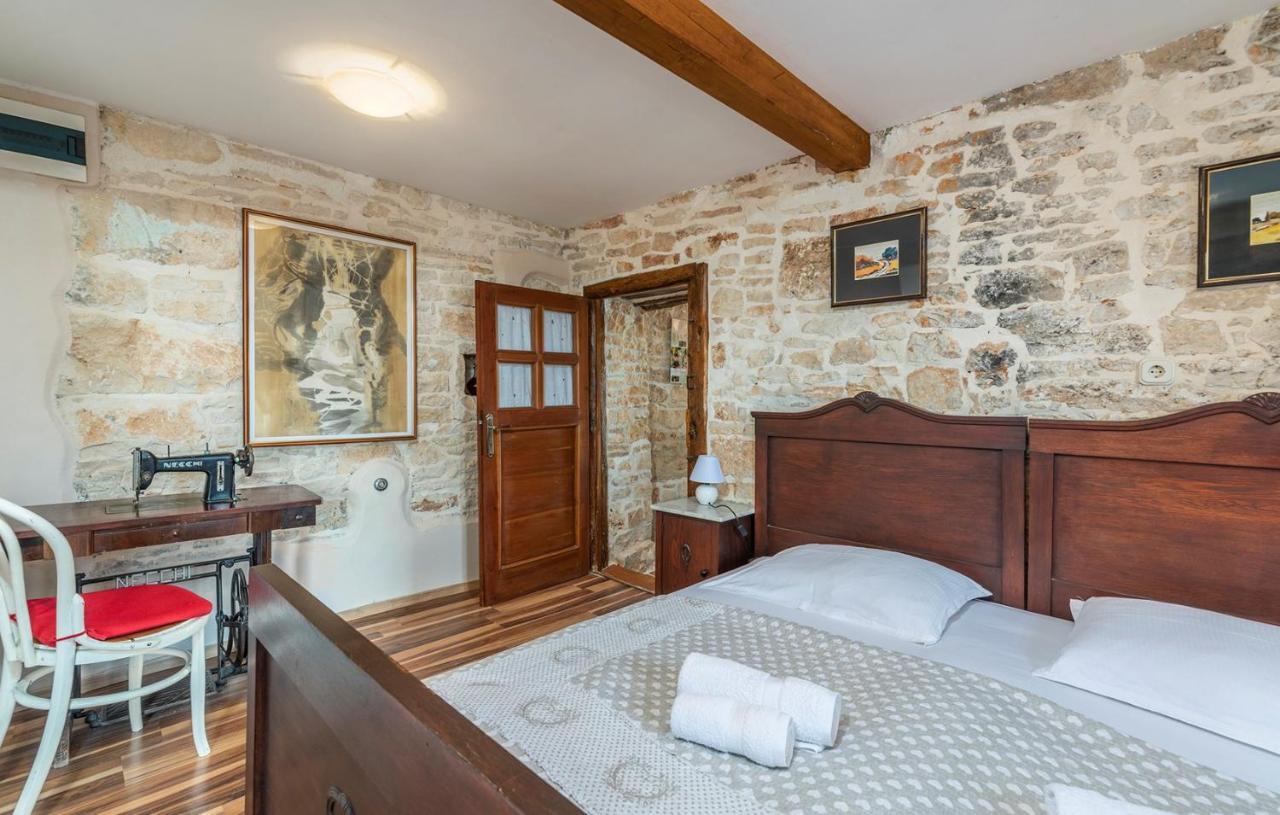 House Peresiji Hotel Room photo